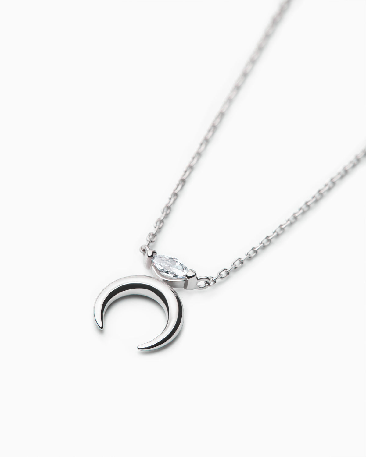 Silver necklace with Cubic Zirconia