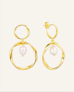 18KT Gold Plated earrings with Natural Pearl