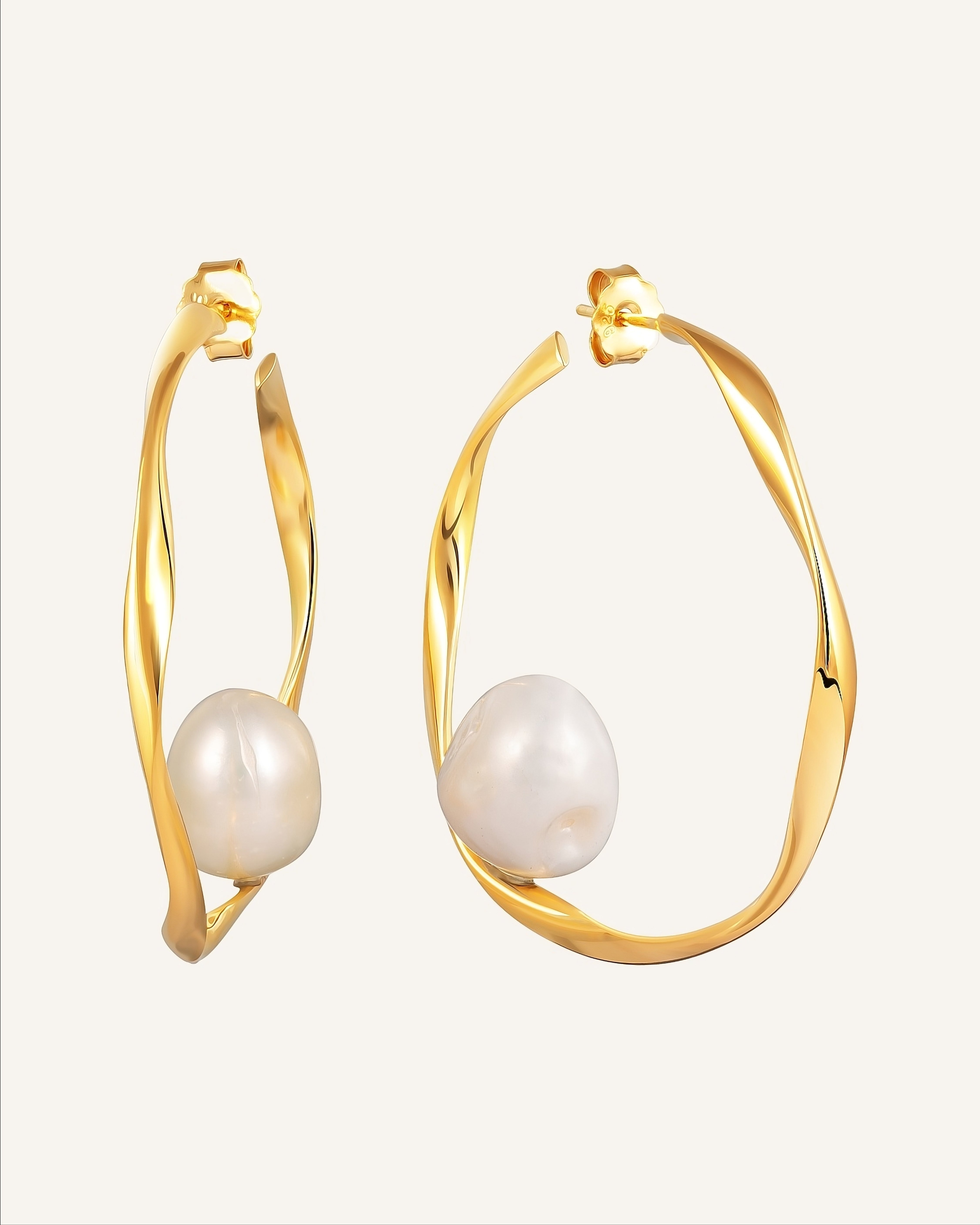 18KT Gold Plated earrings with Natural Pearl