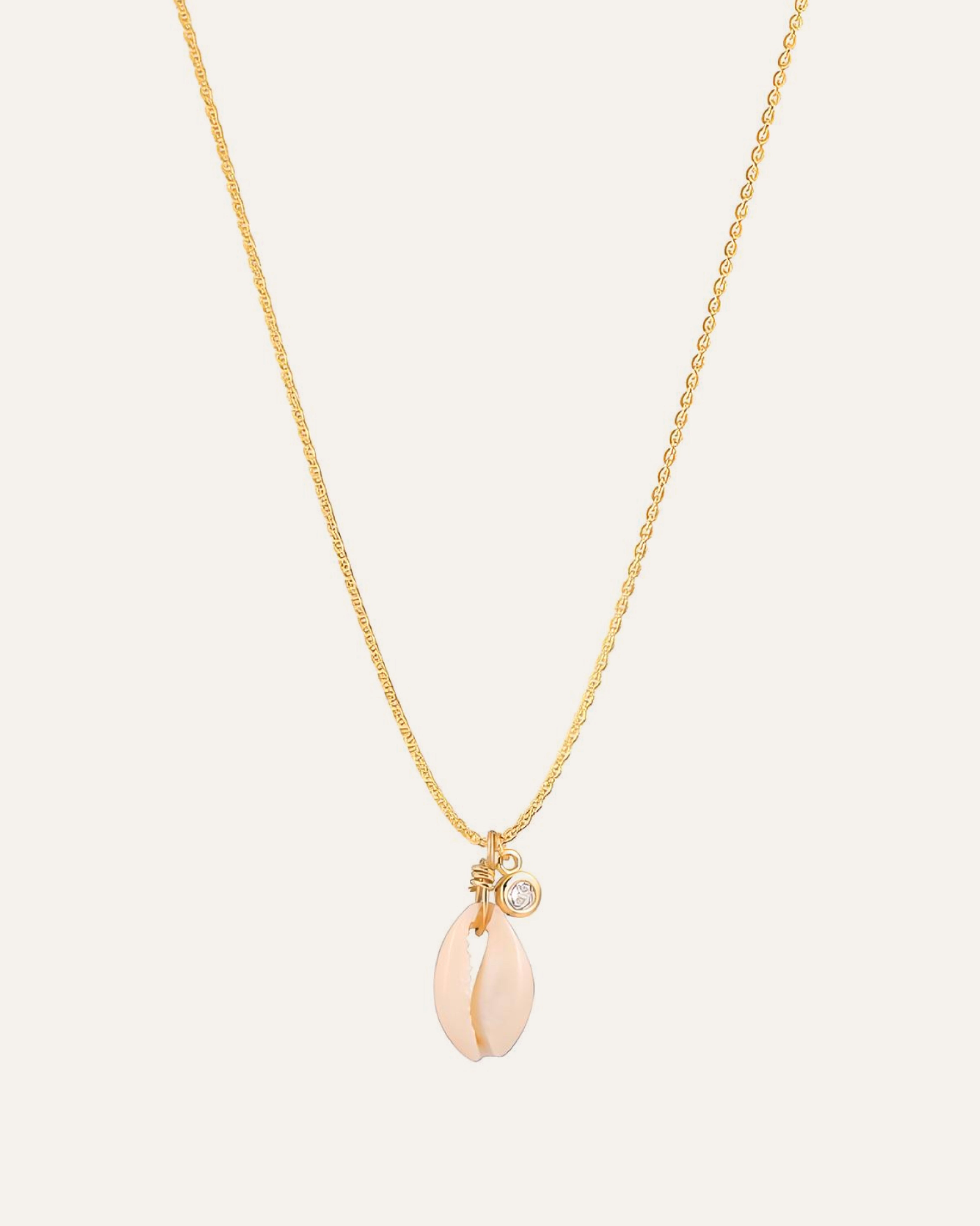 18KT Gold Plated necklace with Natural Shell