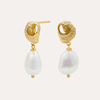 14KT Gold Plated earrings with Natural Pearl