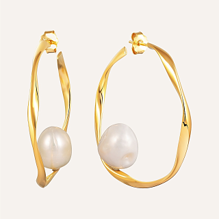 18KT Gold Plated earrings with Natural Pearl